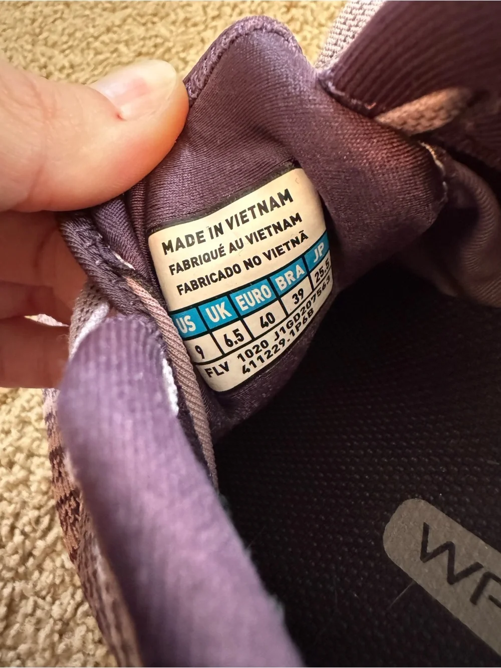 Mizuno Women's Lavender Wave Rider Knit Athletic Sneakers